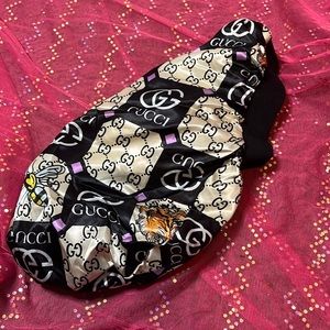 Women silk Gucci print bonnet